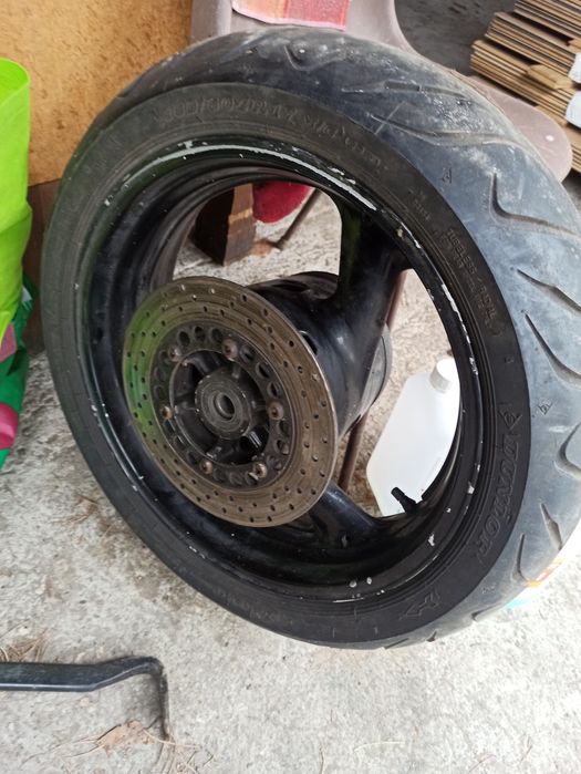 Yamaha Fazer koło tył