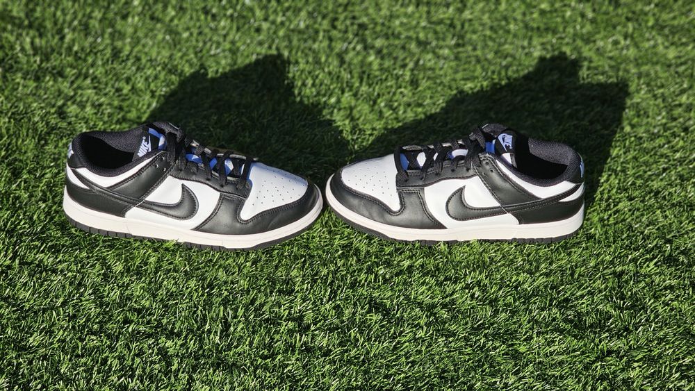 Sapatilhas Nike Dunk Panda Preto e Branco