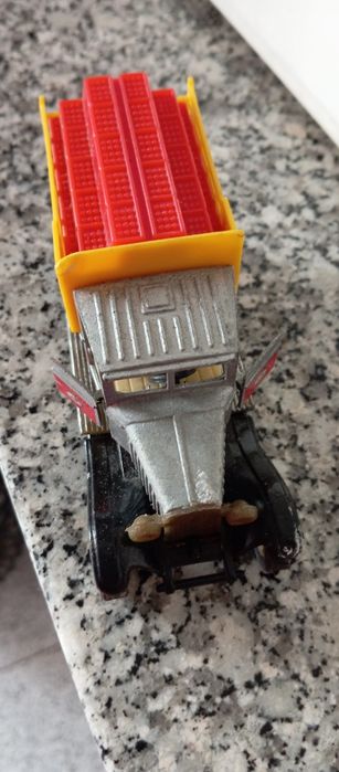 Camião antigo de coleção sunny cola