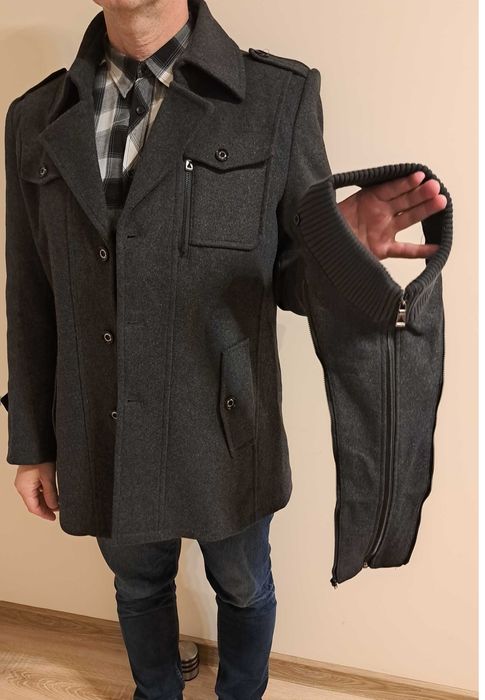 Płaszcz o klasycznym kroju