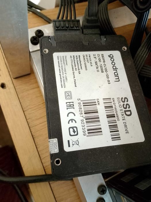 Koparka kryptowaluty 7x Sapphire Radeon RX580 8GB