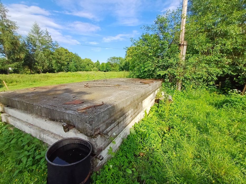 Продам бетоні панелі розмір 3 мет ширини на 6 мет самовивіз