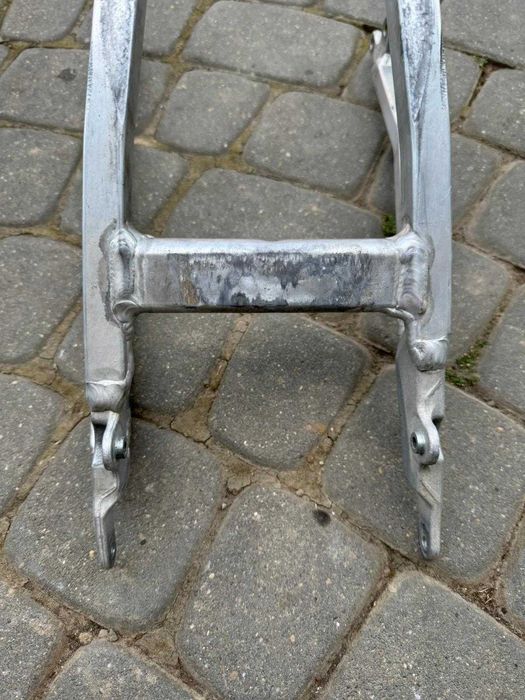 stelaz subframe zadupek tylni tyl airboxa suzuki rmz 450 r 08-17
