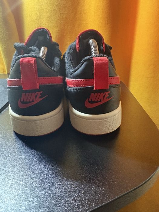 Nike Court Borough Low 2