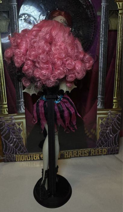 Monster High Freak Du Chic Rochelle Goyle Фрік Ду Чик Рошель Гойл