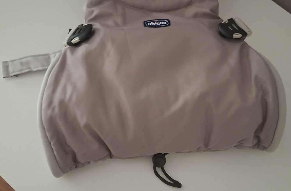 Marsúpio Chicco EasyFit Dark Beige 0m+