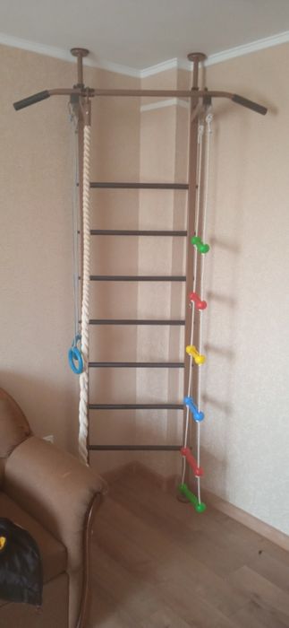 Детская шведская стенка