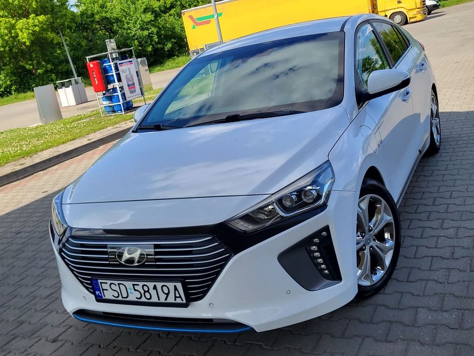 Hyundai Ioniq