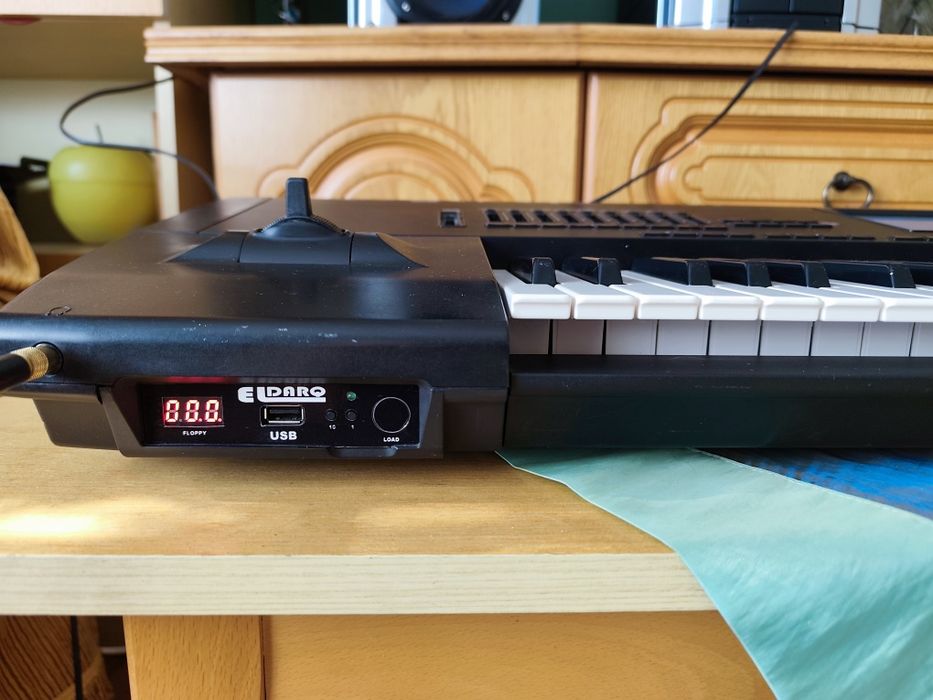 Korg i 30 profesjonalny
