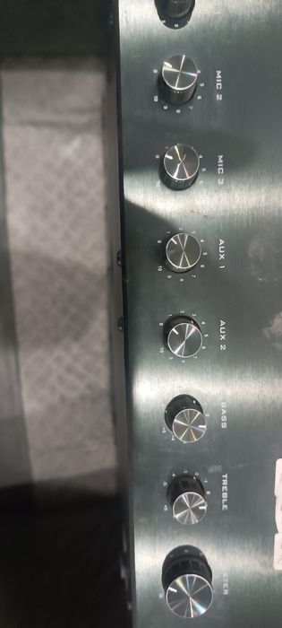 Amplificador ITC TI 240
