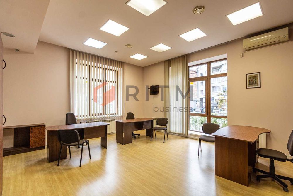 Оренда офісу 90 м2 в самому центрі міста