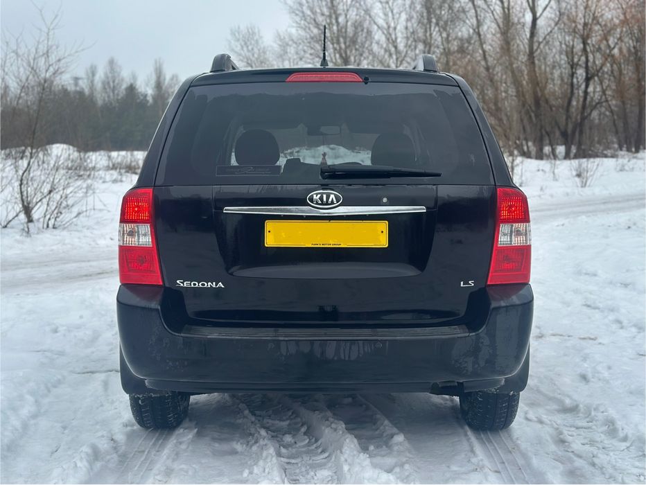 Продам KIA Sedona 2.9 diesel