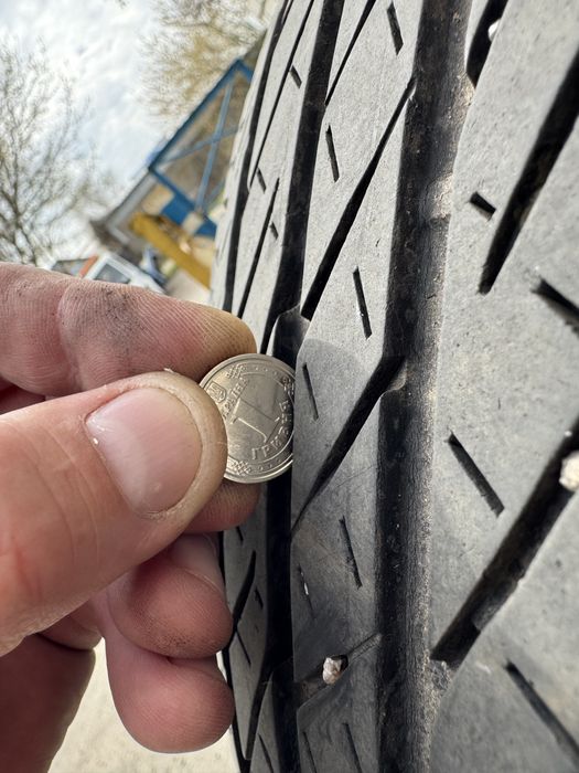 Продам шини Bridgestone Turanza EL440 M+S