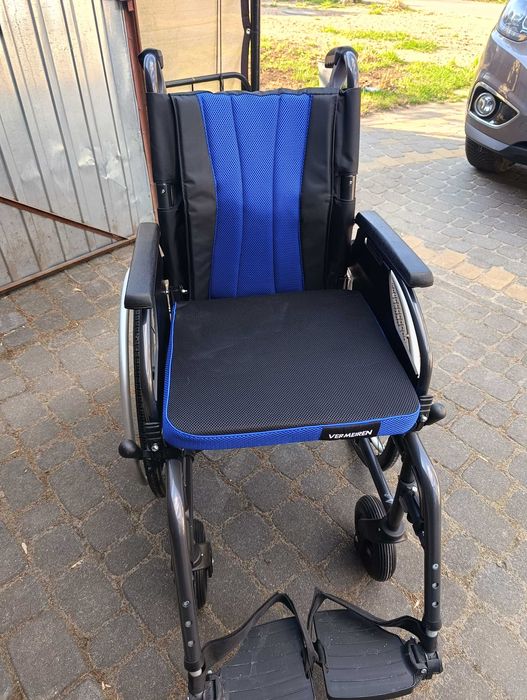 Sprzedam wózek inwalidzki