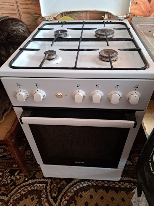 Продам Газову плиту