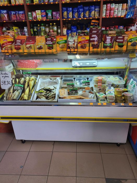 Lada chłodnicza przeszklona
