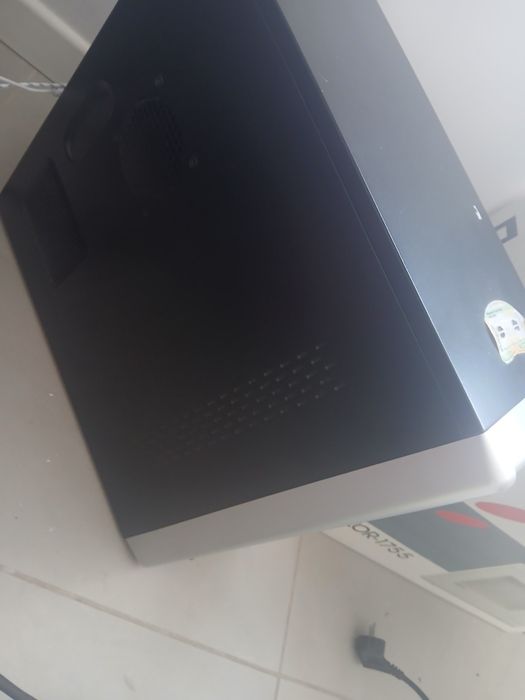 Pc Stacjonarny Pentium 4 3.0 ghz ,1,5 gb ram,Win xp