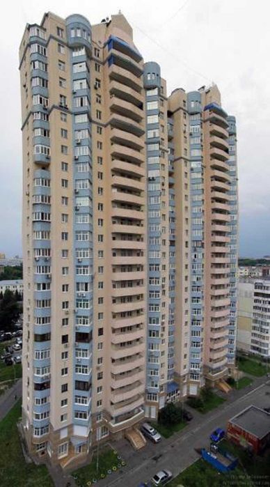 Продаж 3-кім. Генерала Воробйова (Курська),13-е Соломенський район