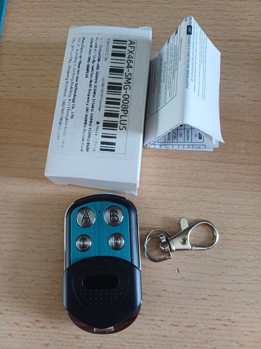 Controlo remoto  universal  280-868 MHz