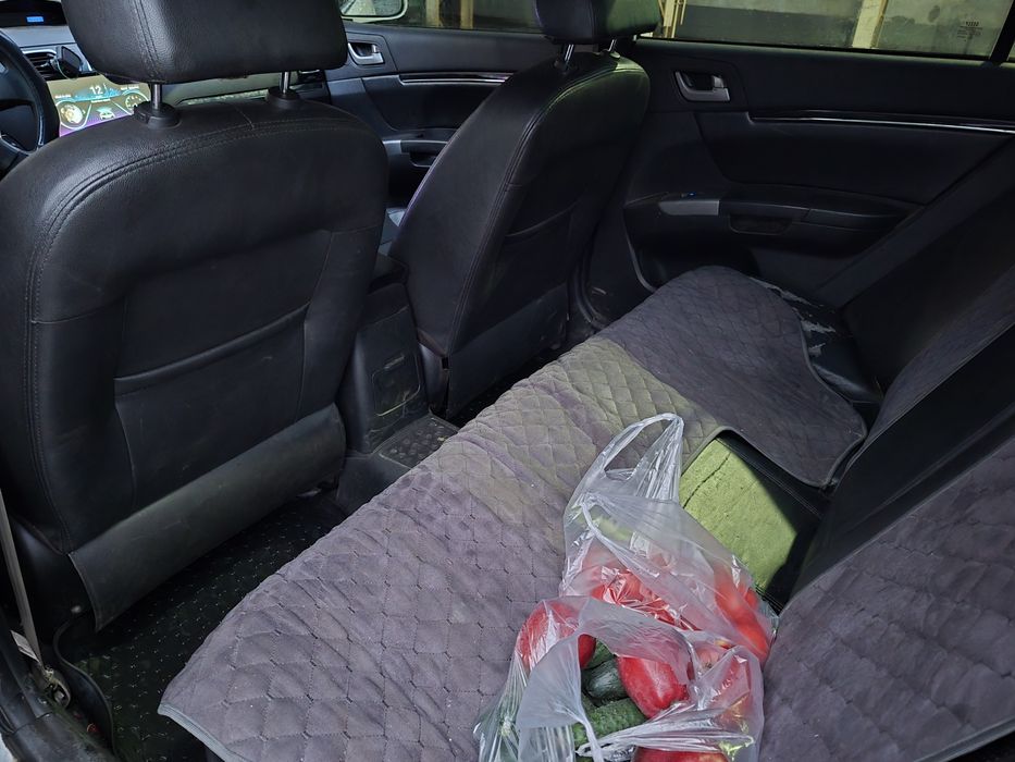 GEELY emgrand ec7 газ. Бен. ОБМЕН на  Trafic Vivaro