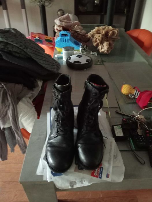 Botins senhora pretos