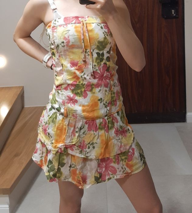 Letnia sukienka w kwiaty na lato xs