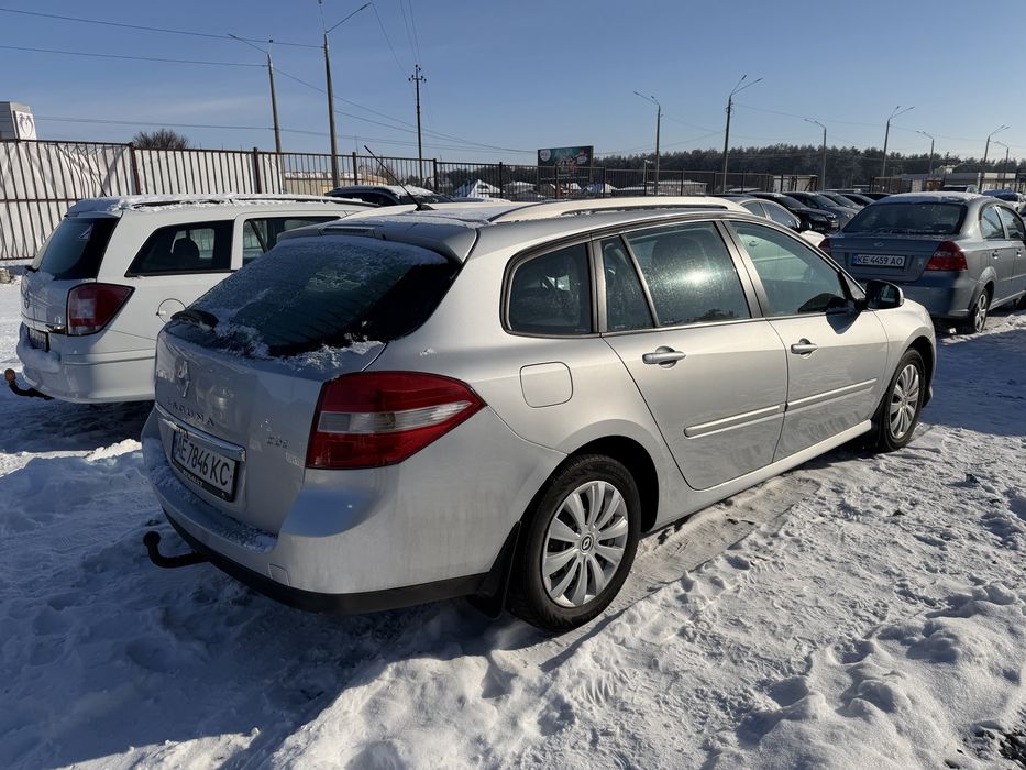 Рено лагуна 2.0 дизель ідеальний стан