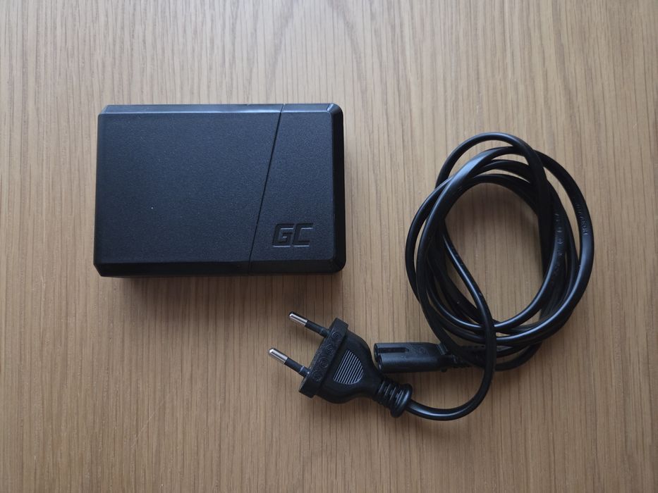 Ładowarka power source 75W green cell