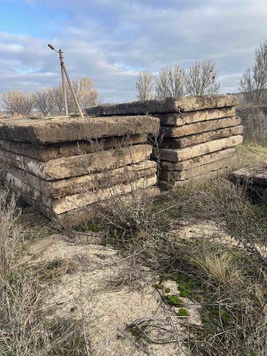 ПАГ-14 дорожные плиты Б/у