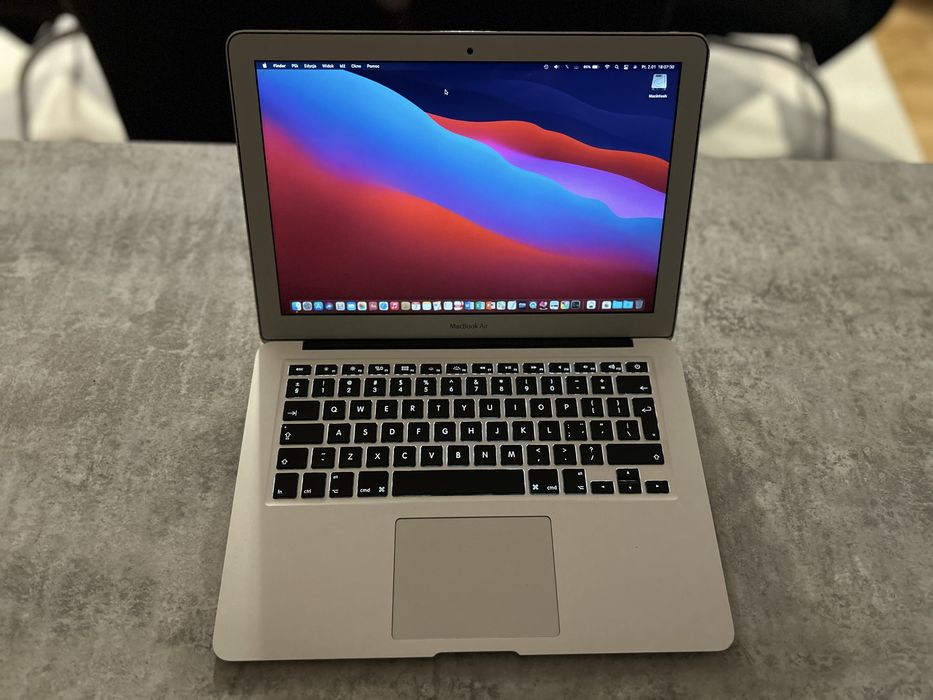 Macbook Air A1466 Intel Core i7