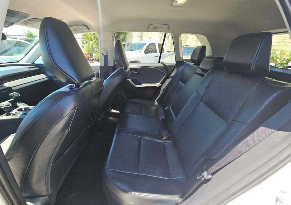 Toyota RAV4 Hybrid XLE Premium AWD 2026 з ПДВ