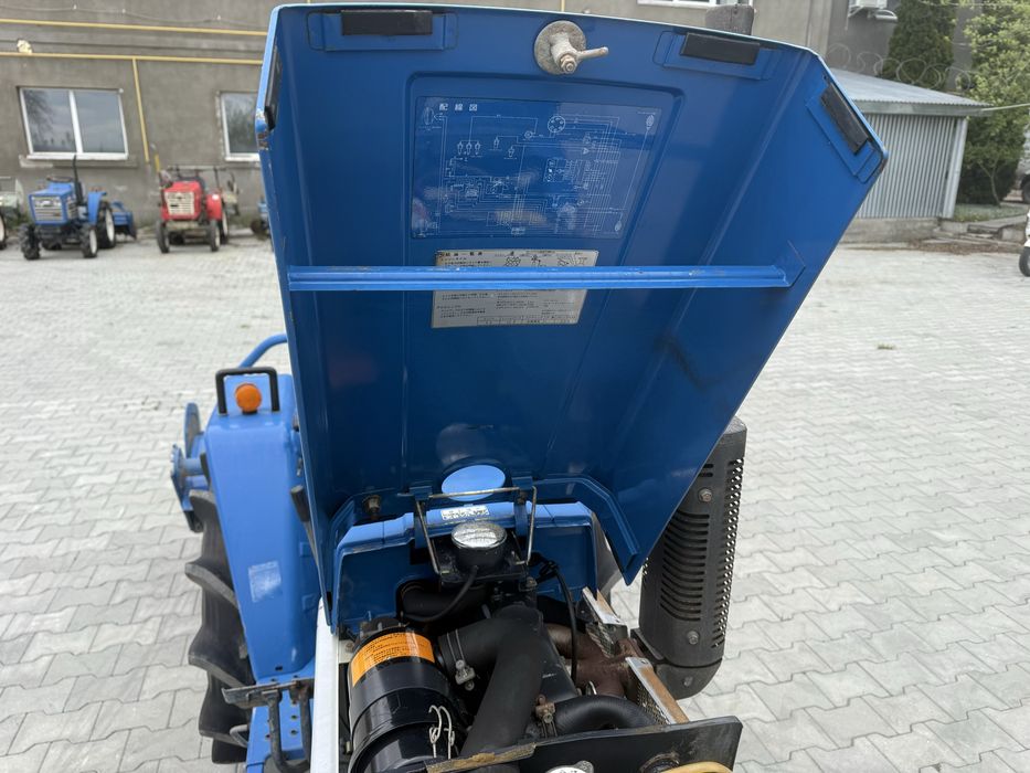 Японський трактор Iseki TU1600