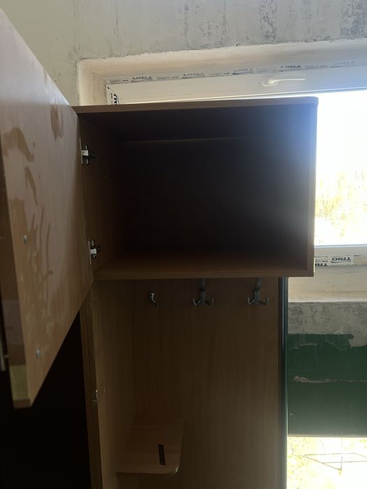 Продам Шкаф-прихожая