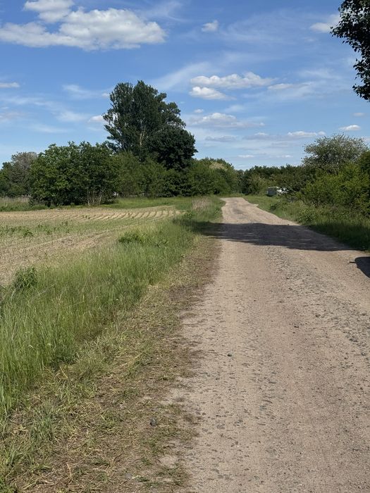 Продам 8 соток біля Борисполя 12 хв до центру фасад 25 м,без %
