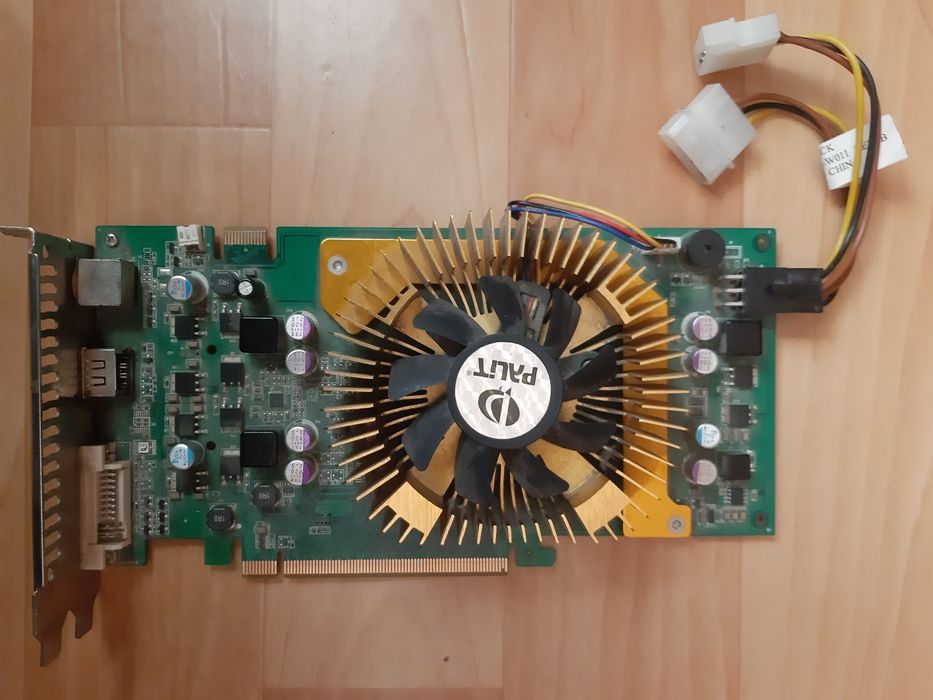 Видеокарта 8800 GS