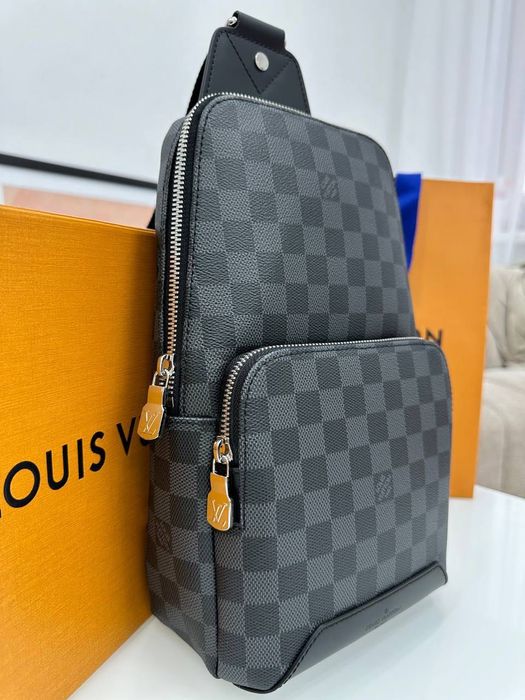 Сумка Слінг Sling Louis Vuitton Люкс версія шкіряна в наявності