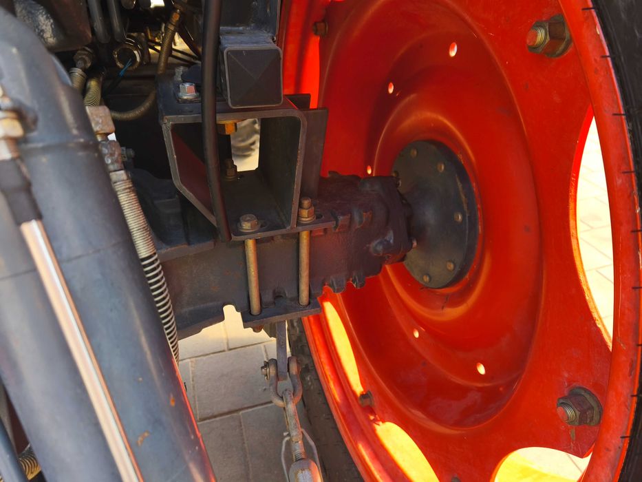 Японський трактор Кубота Kubota M-90