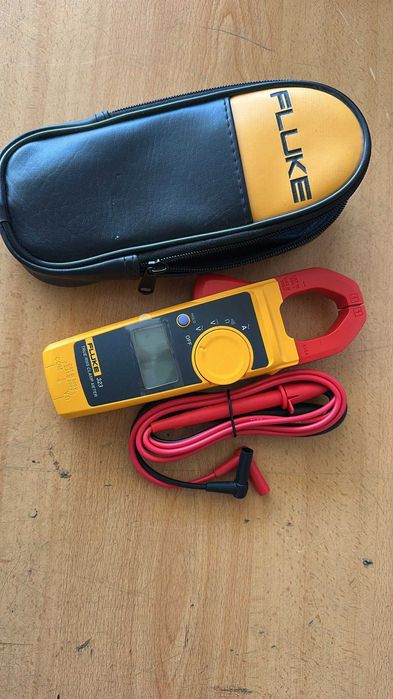 Pinça amperimetrica Fluke 323