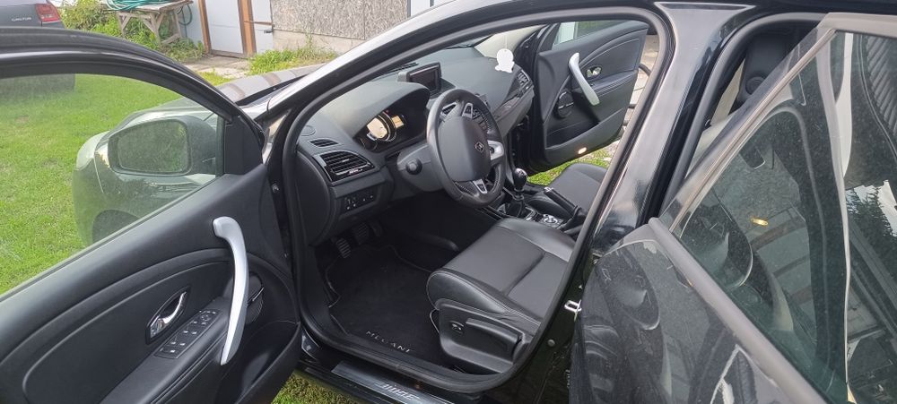 Renault Megane 3 grandtour BOSE edition