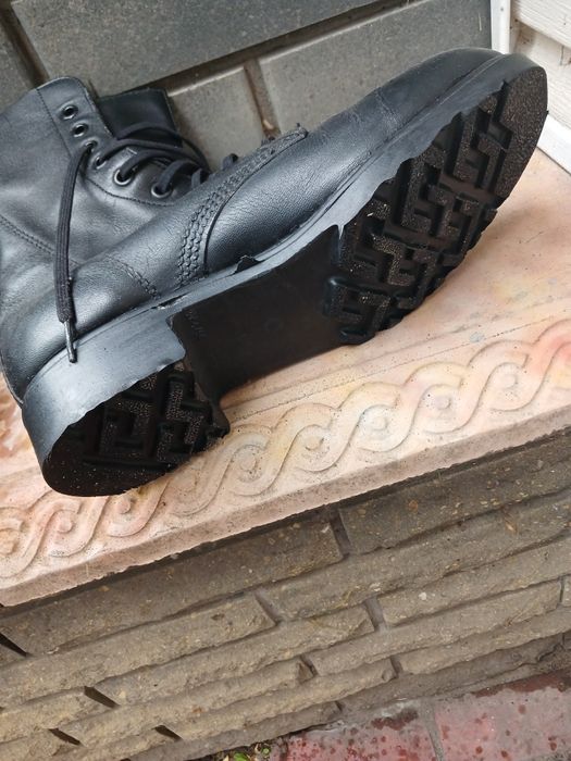 Кожанные берцы.42 размер.