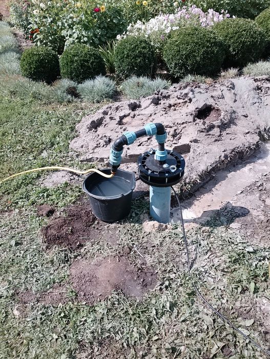Буріння свердловин на воду малогабаритна бурова установка заїзд не обов'язково