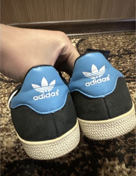 Кеди чоловічі