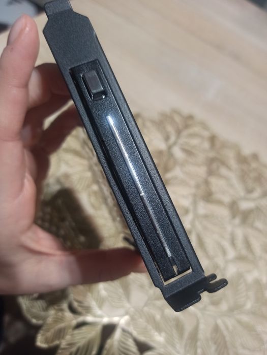 Delock kieszeń na 2.5" na śledziu do obudowy pc