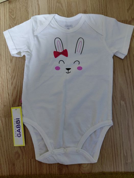 Дитячий бодік новий з біркою молочного кольору