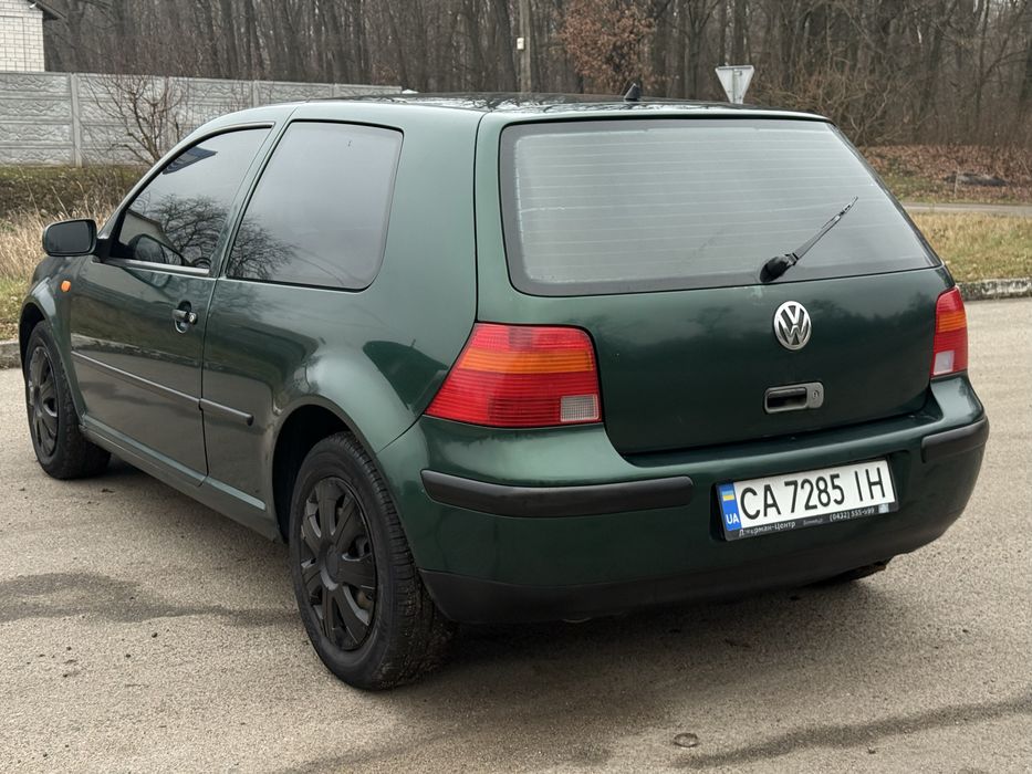 Volkswagen Golf 4