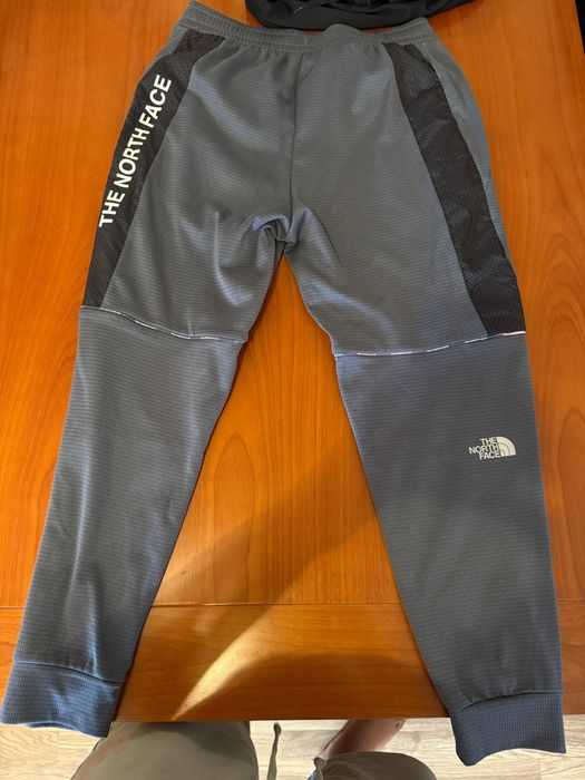 Vende se  peças masculinas ,para idade até 16 anos,