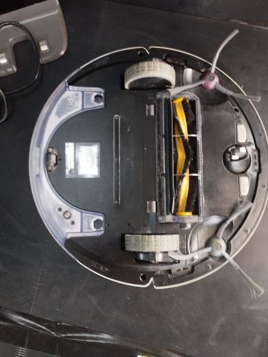 Ecovacs deebot ozmo 900 odkurzacz automatyczny