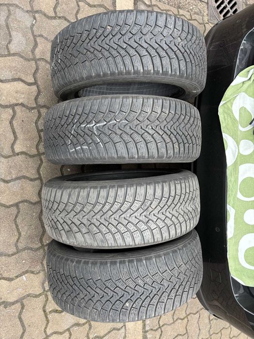 Opony zimowe Falken Eurowinter HS01 205/55R17 – Łódż