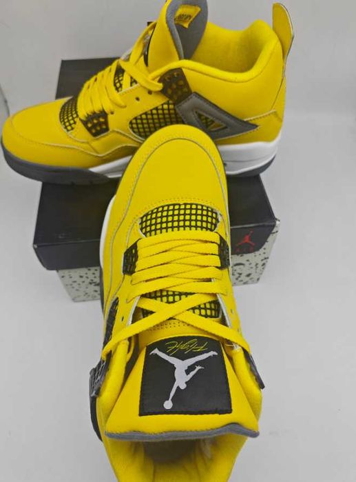Air Jordan 4 retro "tour yellow" EU 46