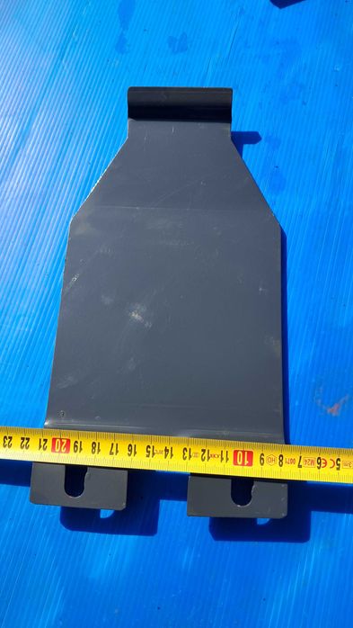 Płoza ślizg kosiarki Claas